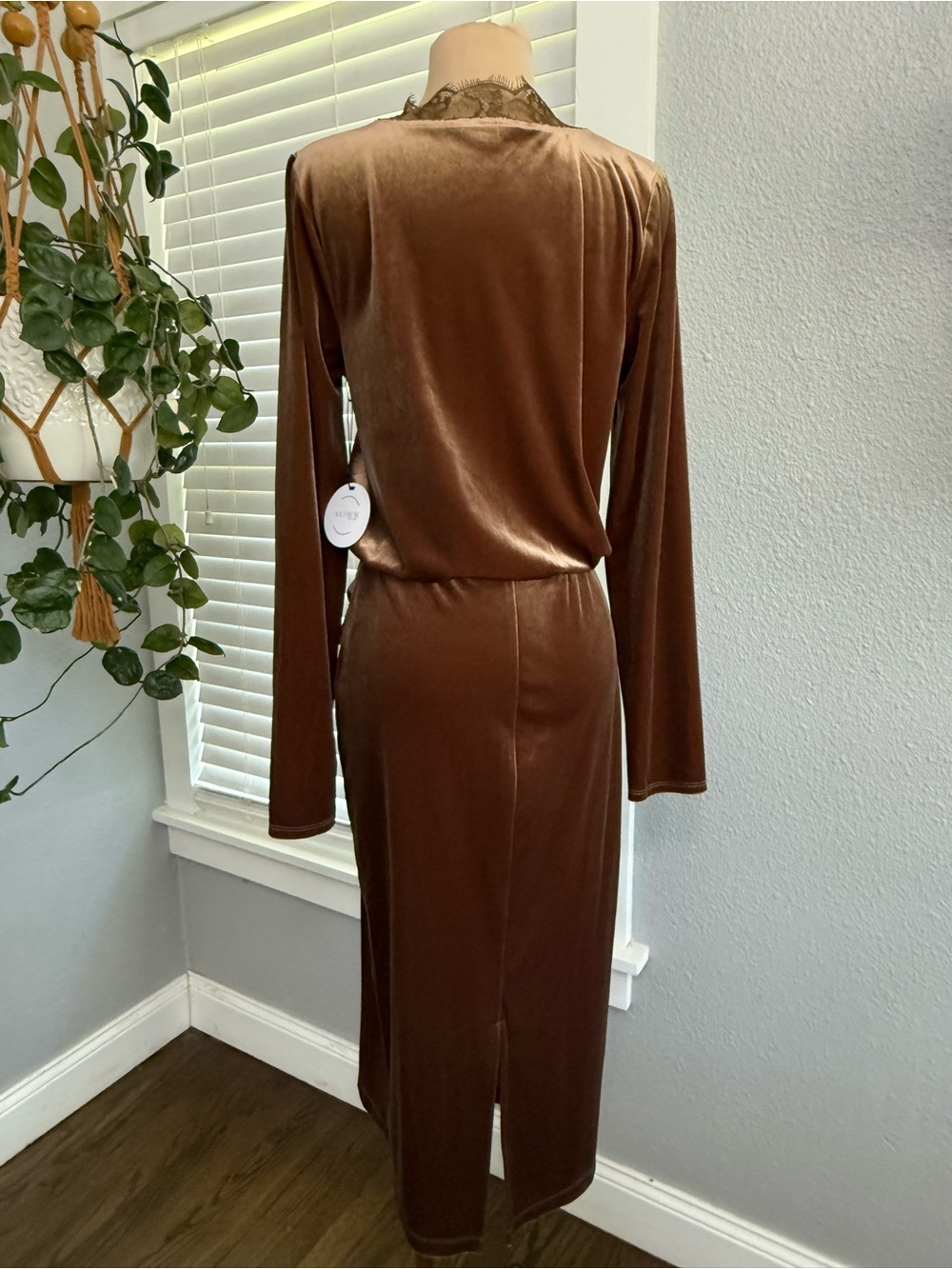 NWT Anthem the label Velvet Lace Trim Wrap Midi Dress - Picture 4 of 5